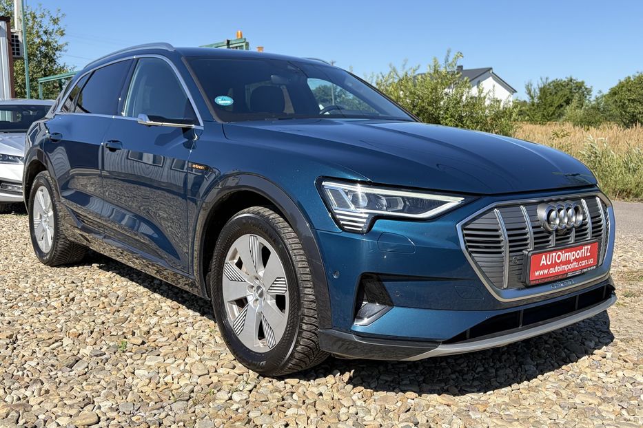Продам Audi E-Tron 55 Full LED КАМЕРИ 360 ДОТЯЖКИ 2021 года в Львове