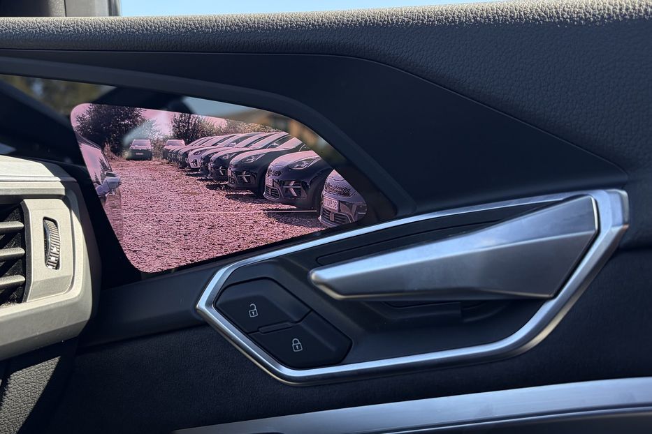 Продам Audi E-Tron 55 Full LED КАМЕРИ 360 ДОТЯЖКИ 2021 года в Львове