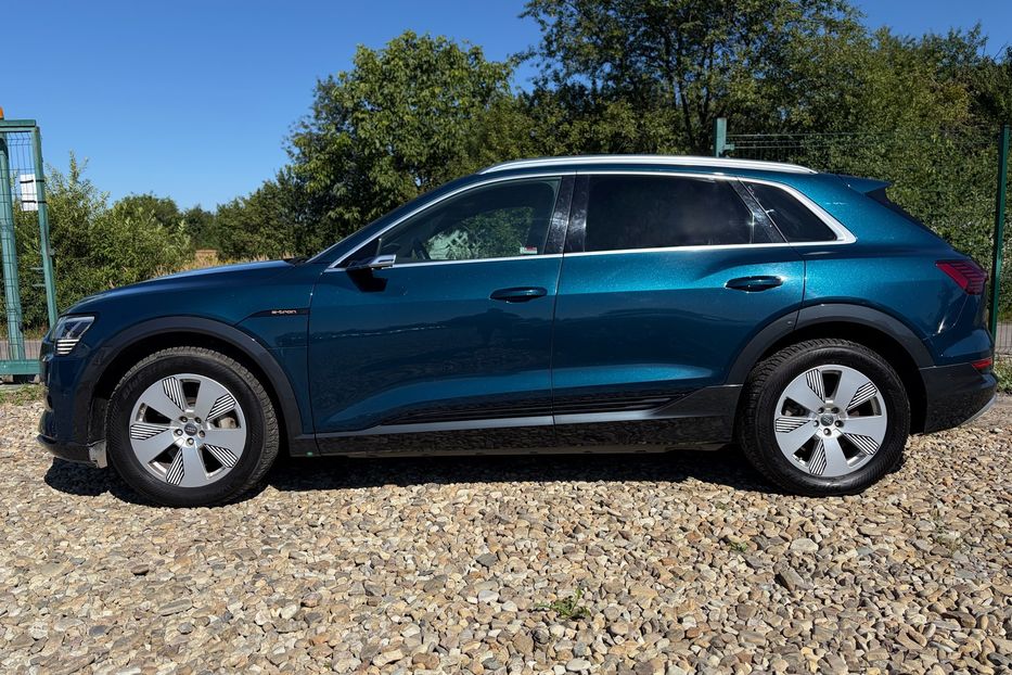 Продам Audi E-Tron 55 Full LED КАМЕРИ 360 ДОТЯЖКИ 2021 года в Львове