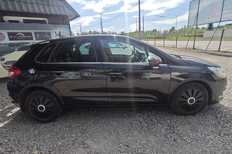 Продам Citroen C4 1.6 eHDi AT (115 к.с)  2012 года в Киеве