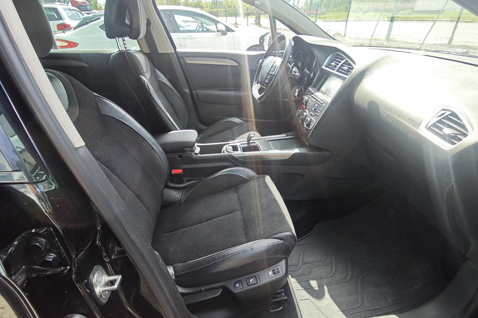 Продам Citroen C4 1.6 eHDi AT (115 к.с)  2012 года в Киеве