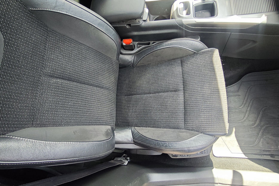 Продам Citroen C4 1.6 eHDi AT (115 к.с)  2012 года в Киеве