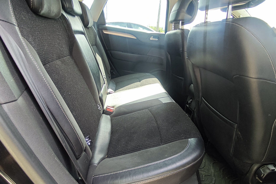 Продам Citroen C4 1.6 eHDi AT (115 к.с)  2012 года в Киеве