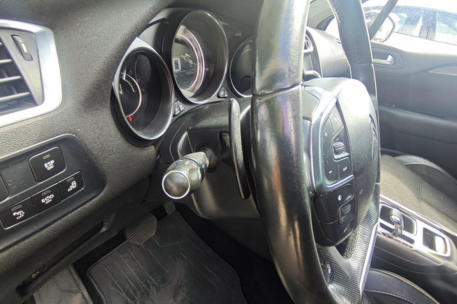 Продам Citroen C4 1.6 eHDi AT (115 к.с)  2012 года в Киеве