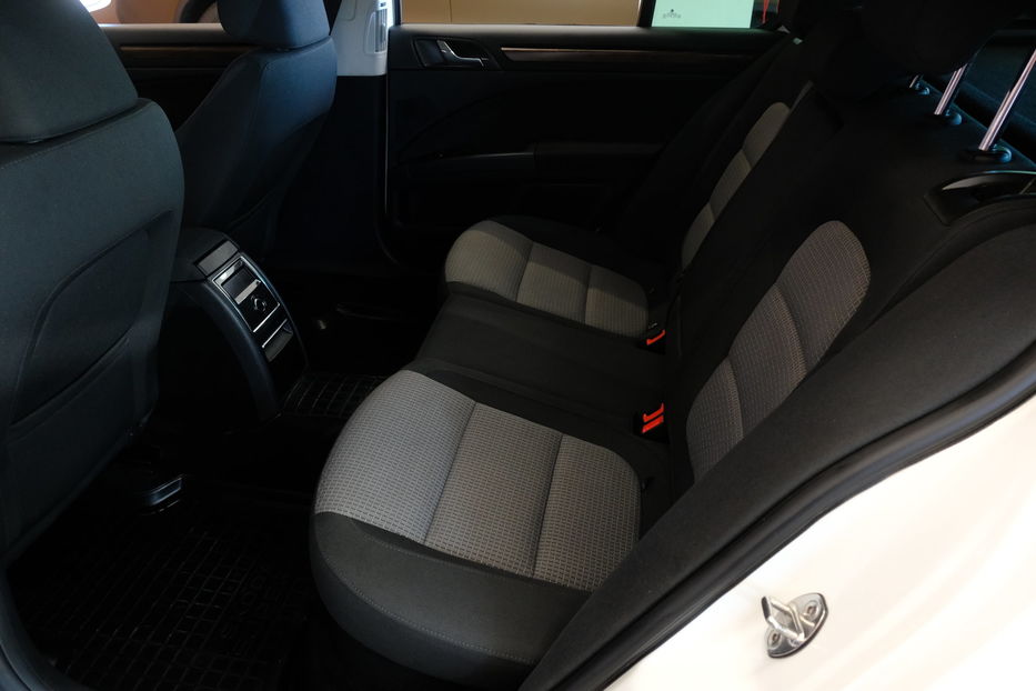 Продам Skoda Superb 2013 года в Одессе