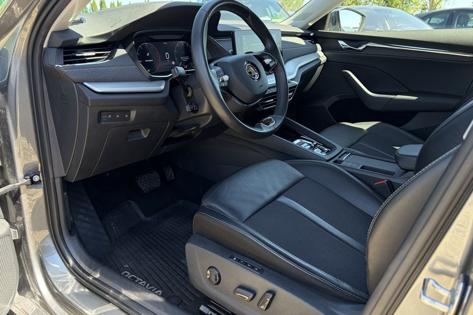 Продам Skoda Octavia А8 2.0 TDI 150к. FULL LED 2022 года в Львове