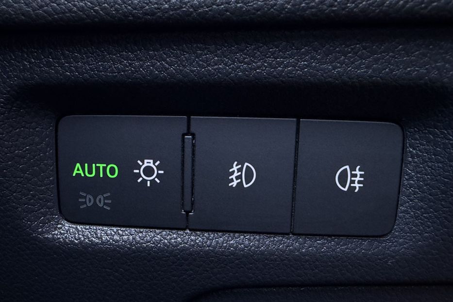 Продам Skoda Octavia А8 2.0 TDI 150к. FULL LED 2022 года в Львове