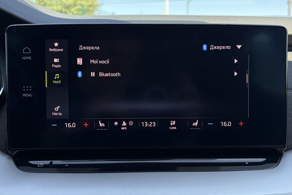 Продам Skoda Octavia А8 2.0 TDI 150к. FULL LED 2022 года в Львове