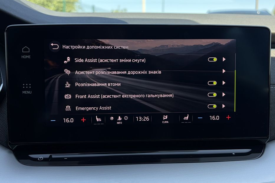 Продам Skoda Octavia А8 2.0 TDI 150к. FULL LED 2022 года в Львове