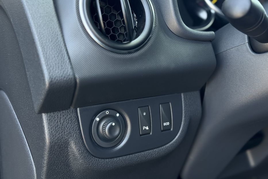 Продам Renault Logan MCV COMIS 2019 года в г. Умань, Черкасская область