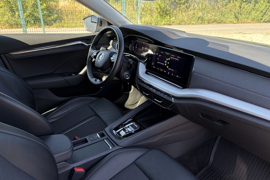 Продам Skoda Octavia А8 2.0 TDI 150к. FULL LED 2022 года в Львове