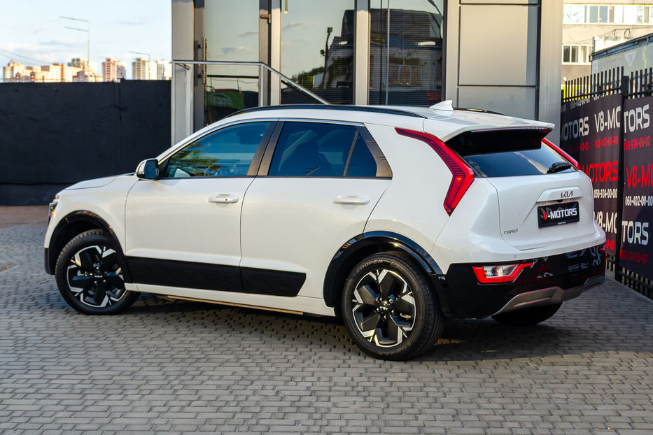 Продам Kia Niro EV 2023 года в Киеве