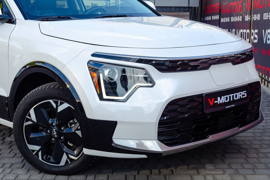Продам Kia Niro EV 2023 года в Киеве