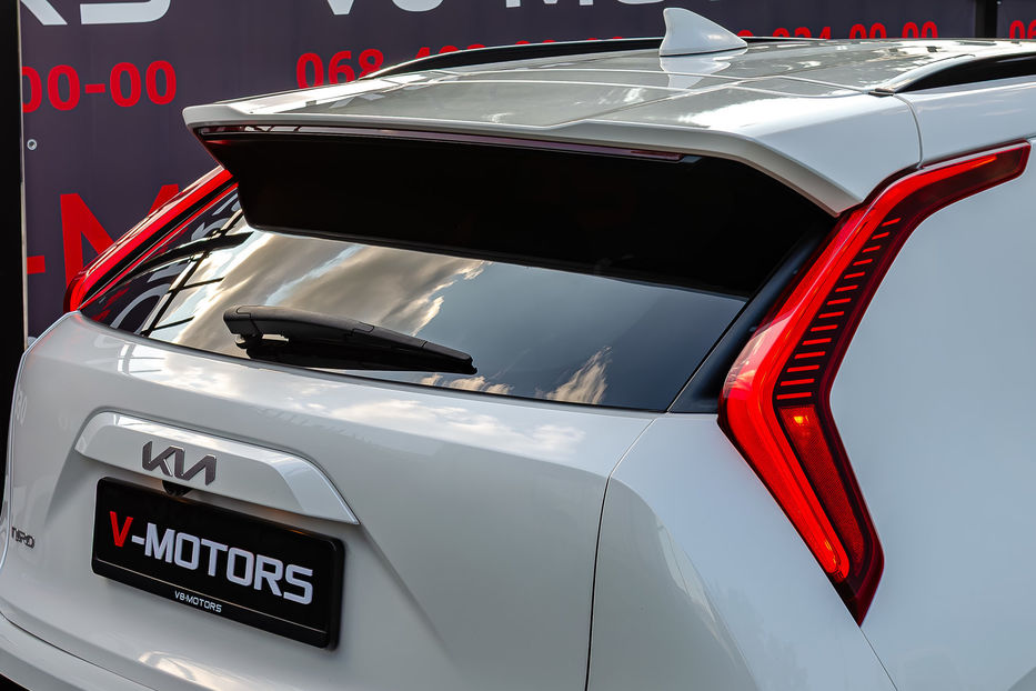 Продам Kia Niro EV 2023 года в Киеве