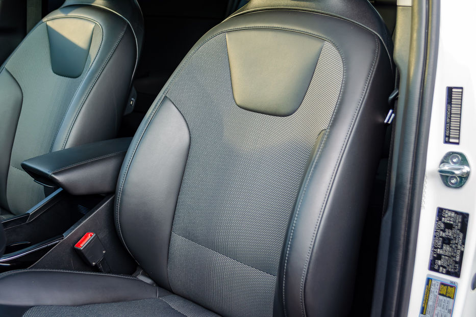 Продам Kia Niro EV 2023 года в Киеве
