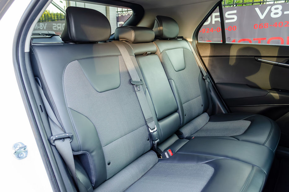 Продам Kia Niro EV 2023 года в Киеве