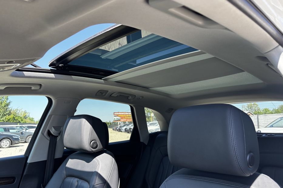 Продам Audi Q5 S-line  2019 года в Львове
