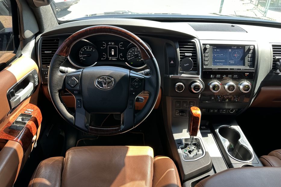 Продам Toyota Sequoia Armored B6+ 2021 года в Киеве