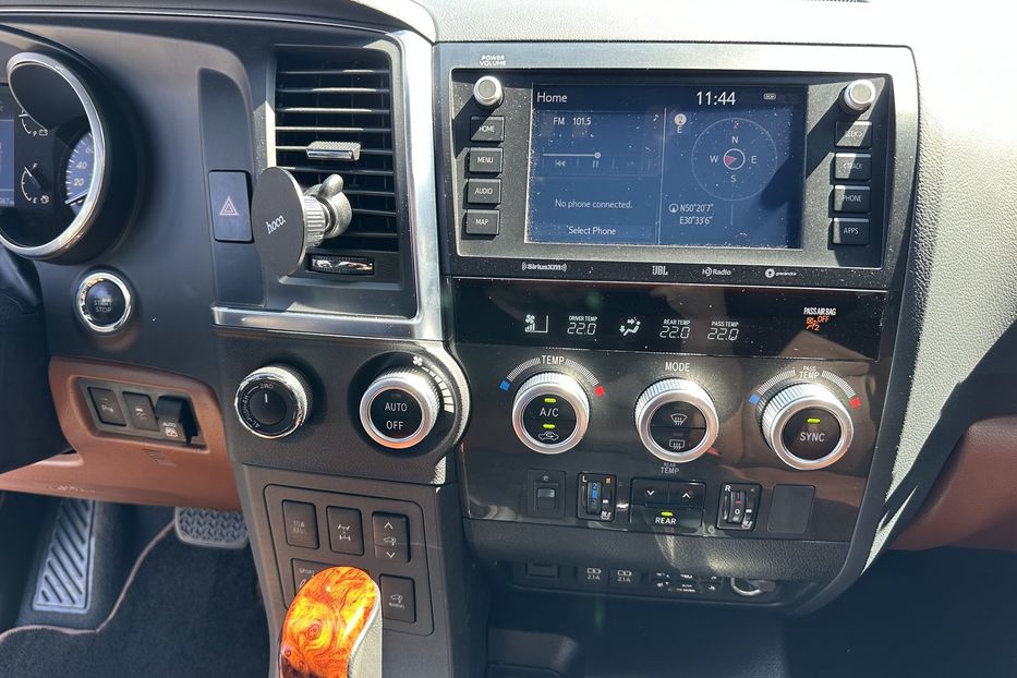 Продам Toyota Sequoia Armored B6+ 2021 года в Киеве