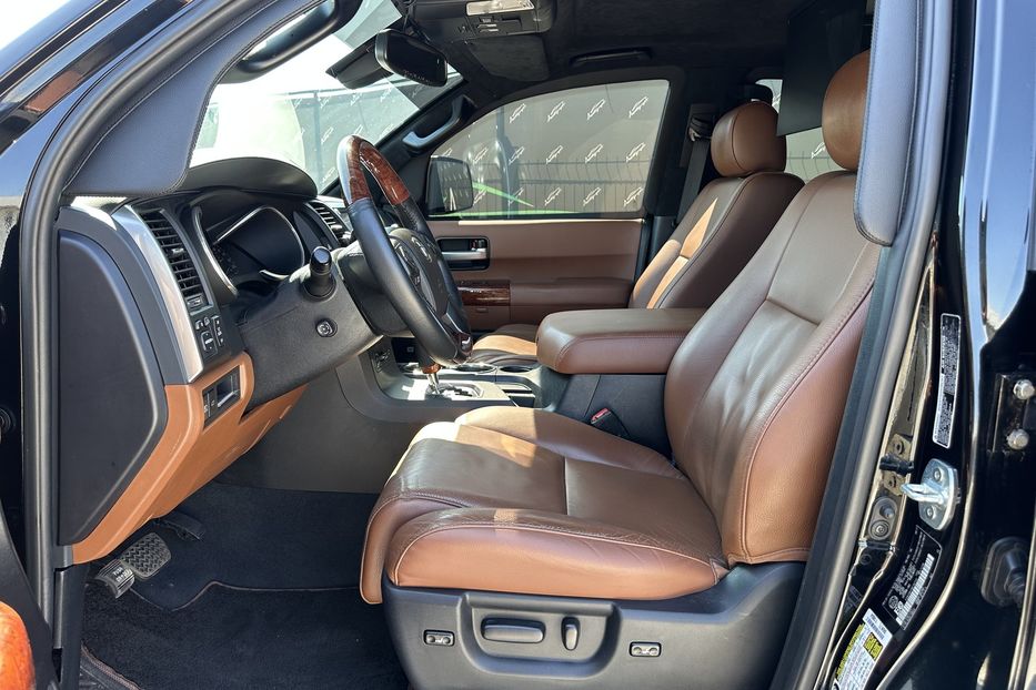 Продам Toyota Sequoia Armored B6+ 2021 года в Киеве