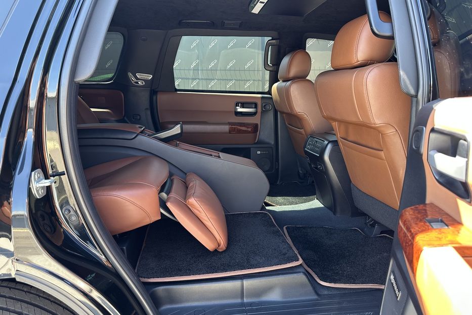 Продам Toyota Sequoia Armored B6+ 2021 года в Киеве