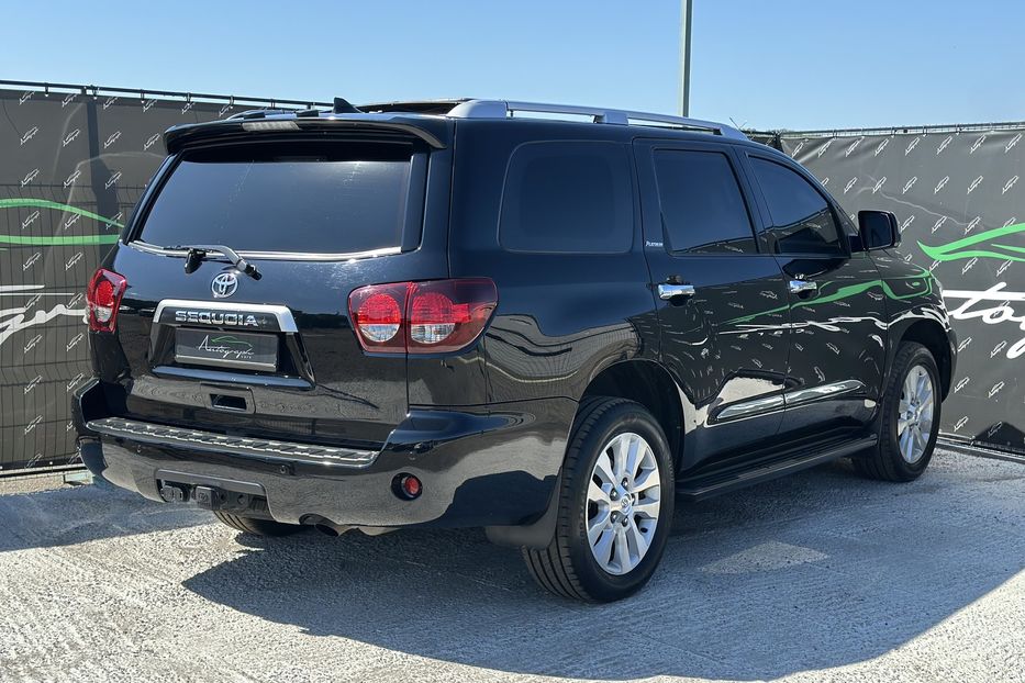 Продам Toyota Sequoia Armored B6+ 2021 года в Киеве