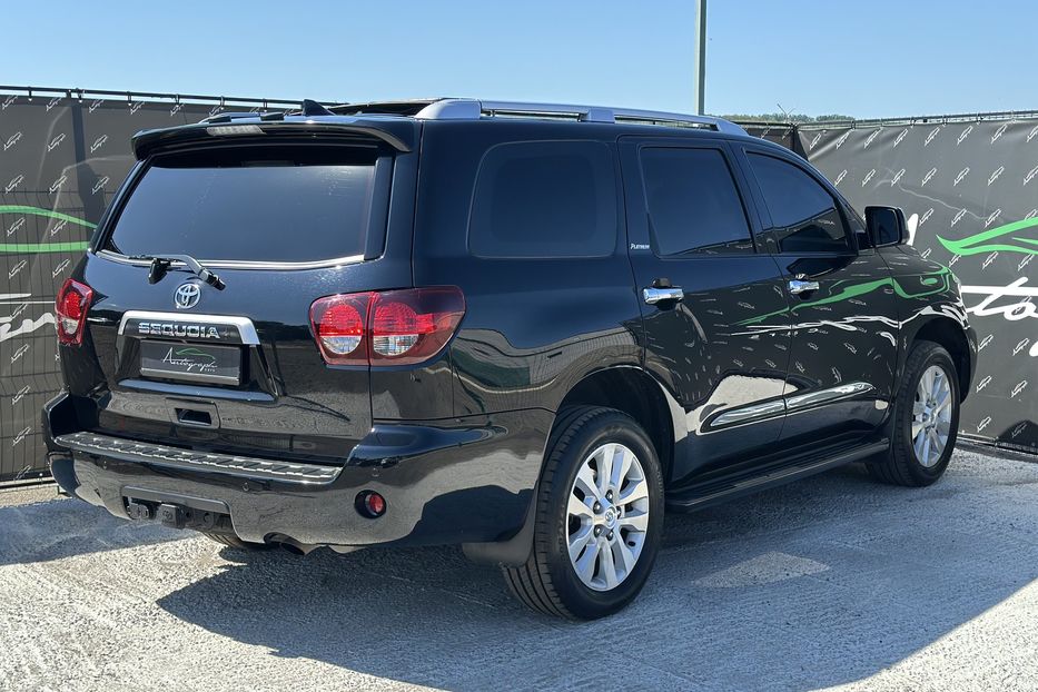 Продам Toyota Sequoia Armored B6+ 2021 года в Киеве