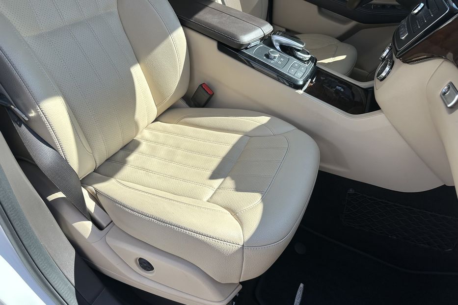 Продам Mercedes-Benz GLS-Class 4matic Styling 63AMG 2018 года в Киеве
