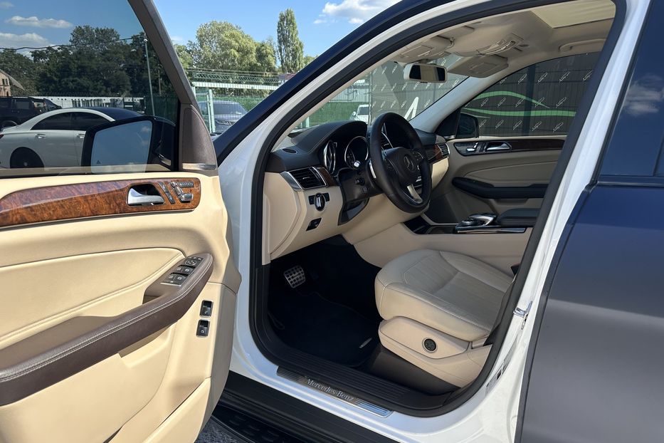 Продам Mercedes-Benz GLS-Class 4matic Styling 63AMG 2018 года в Киеве