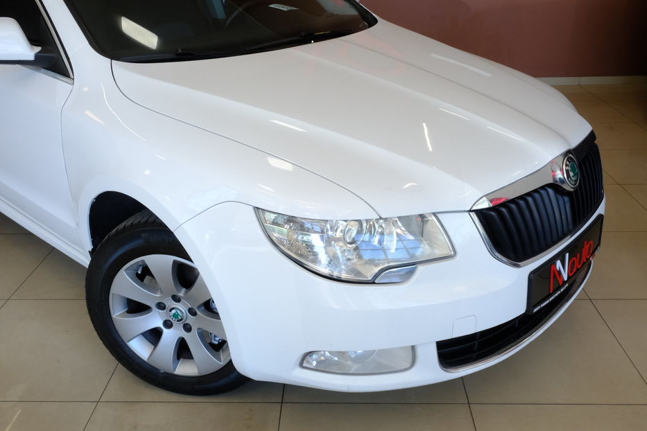 Продам Skoda Superb 2013 года в Одессе
