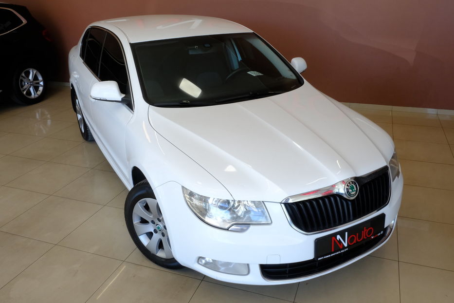 Продам Skoda Superb 2013 года в Одессе