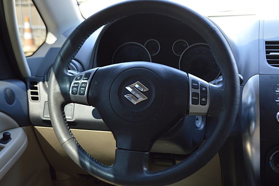Продам Suzuki SX4 2011 года в Одессе