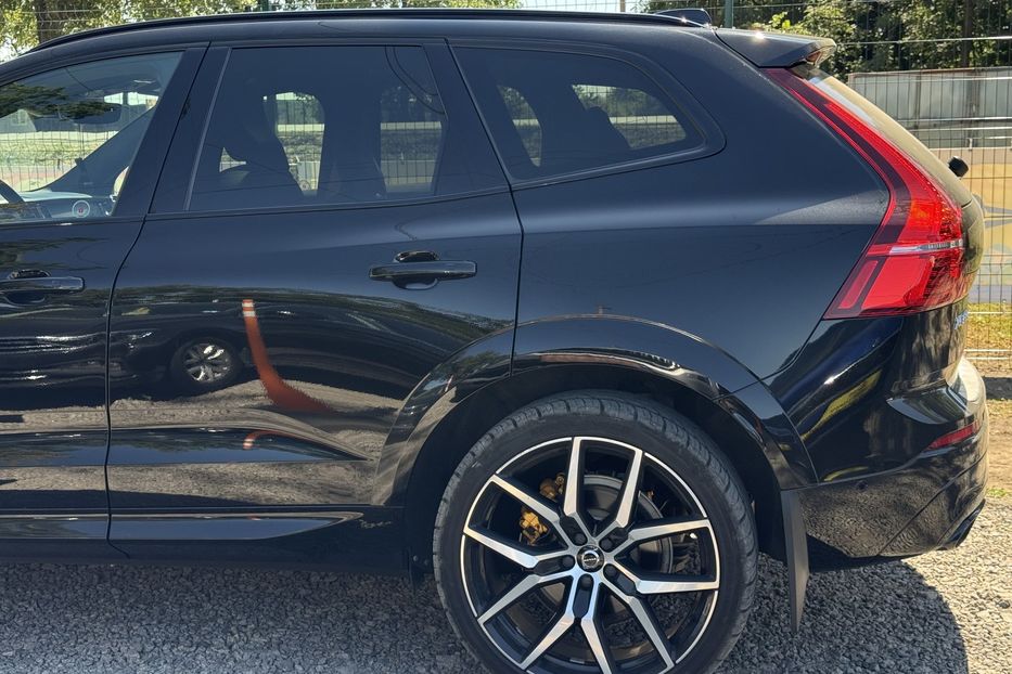 Продам Volvo XC60 Plug-in hybrid (415k/c) COMIS  2019 года в г. Умань, Черкасская область