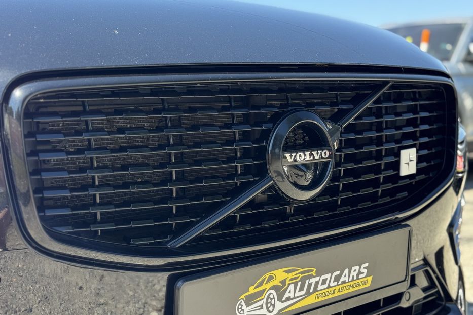 Продам Volvo XC60 Plug-in hybrid (415k/c) COMIS  2019 года в г. Умань, Черкасская область