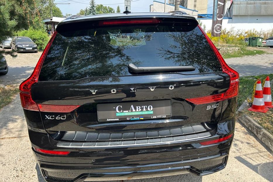 Продам Volvo XC60 2022 года в Черновцах