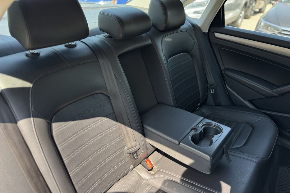 Продам Volkswagen Passat B7 COMIS  2015 года в г. Умань, Черкасская область