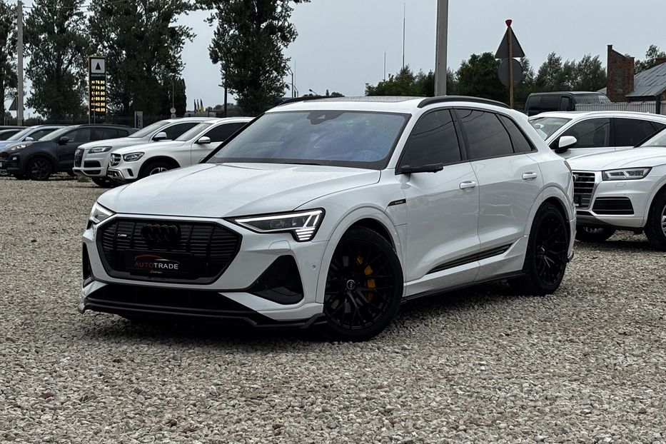 Продам Audi E-Tron S-line  2020 года в Львове
