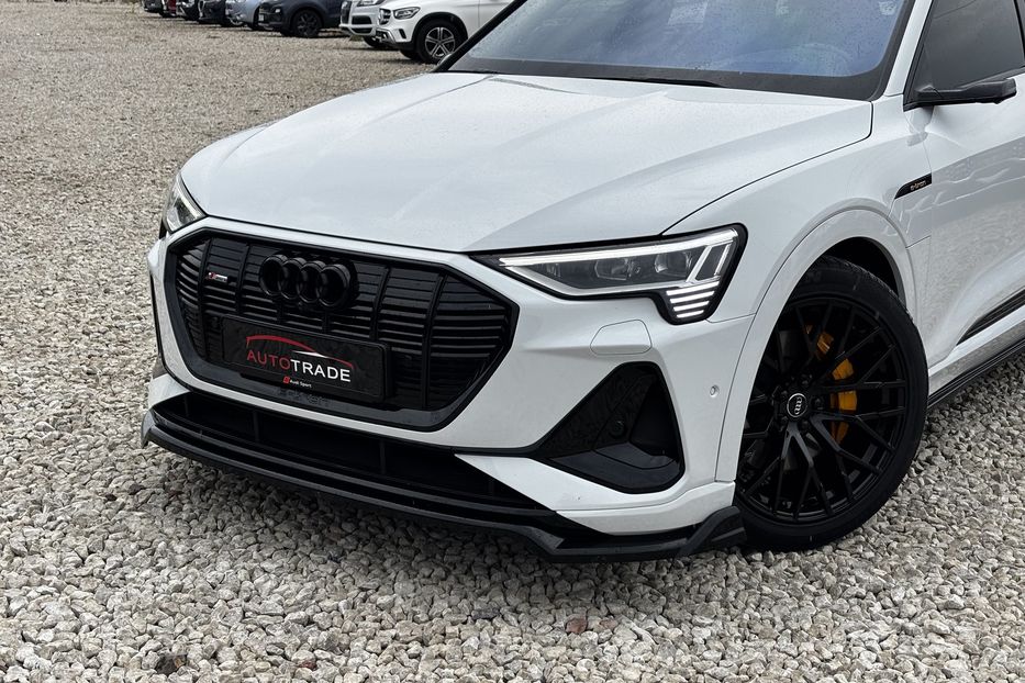Продам Audi E-Tron S-line  2020 года в Львове