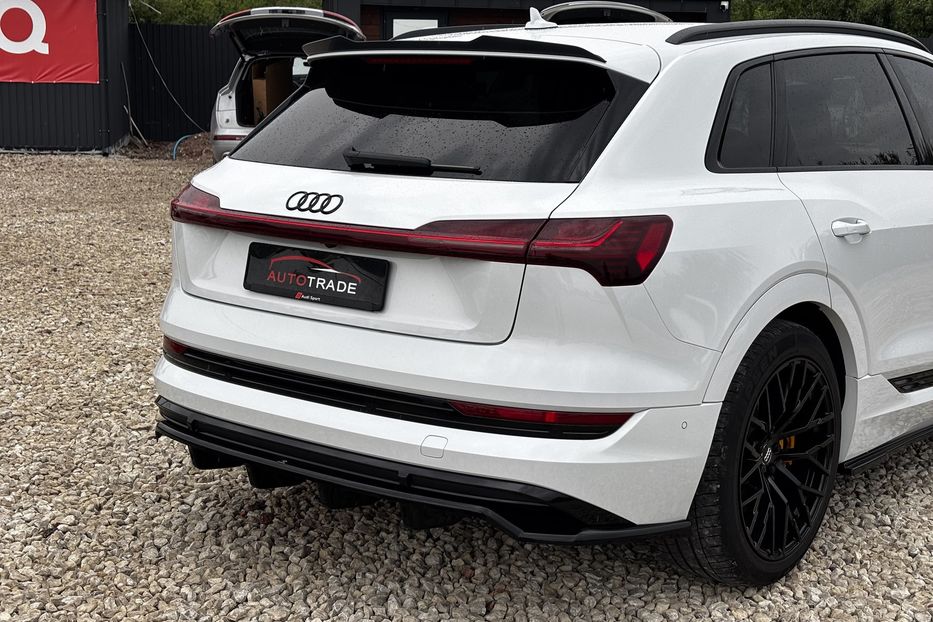 Продам Audi E-Tron S-line  2020 года в Львове