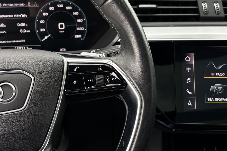 Продам Audi E-Tron S-line  2020 года в Львове