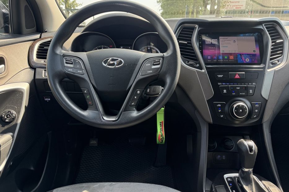 Продам Hyundai Santa FE COMIS 2017 года в г. Умань, Черкасская область