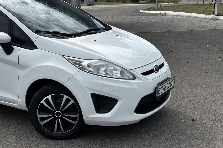 Продам Ford Fiesta SE 2013 года в Львове