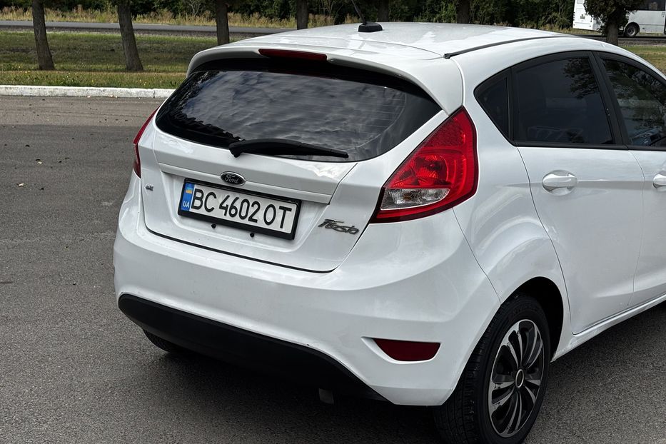 Продам Ford Fiesta SE 2013 года в Львове