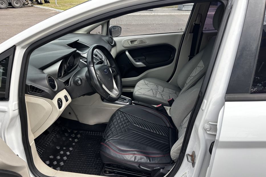 Продам Ford Fiesta SE 2013 года в Львове