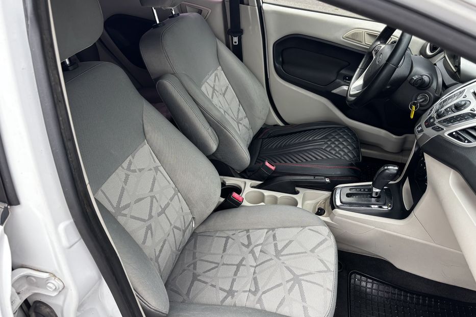 Продам Ford Fiesta SE 2013 года в Львове