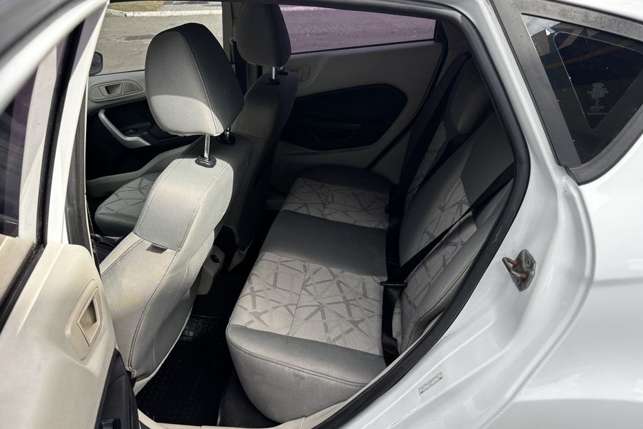 Продам Ford Fiesta SE 2013 года в Львове