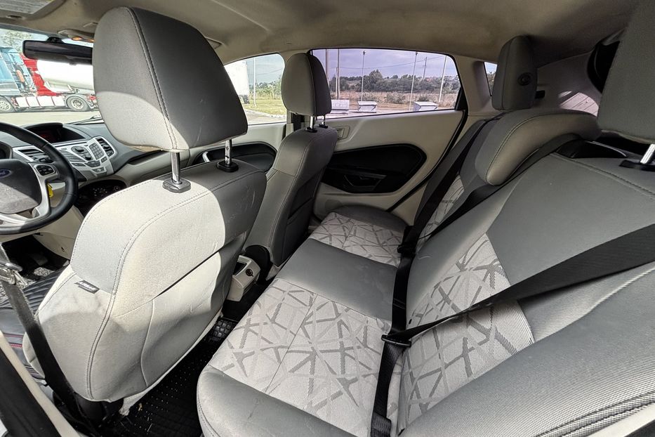 Продам Ford Fiesta SE 2013 года в Львове