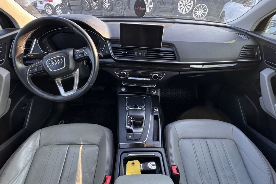 Продам Audi Q5 Premium Plus  4393 2018 года в Львове