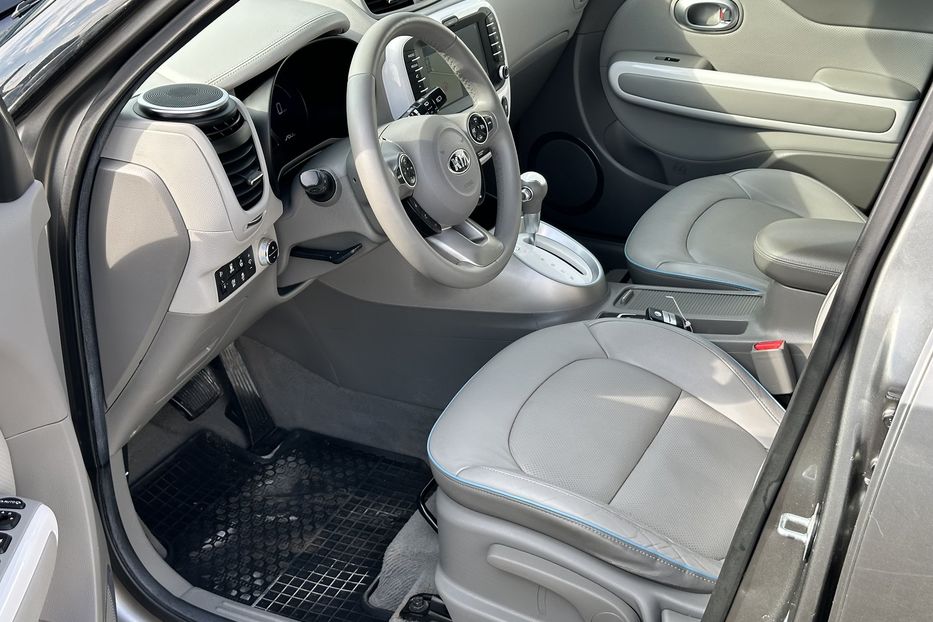 Продам Kia Soul 2015 года в Луцке