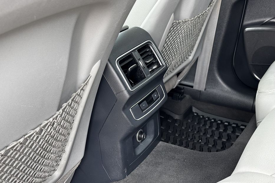 Продам Audi Q5 Premium Plus  4393 2018 года в Львове
